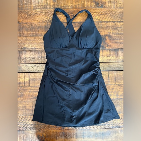 L.L. Bean Other - L.L. Bean Black Women's One Piece Swimsuit